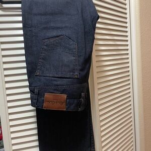 Robert Grahmam classic Yates Jean